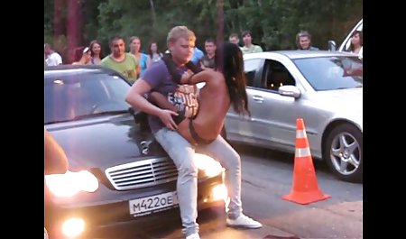 الفتاة سكس محارم قديم مترجم مارس الجنس في المطبخ ، بجانب إعداد الطعام