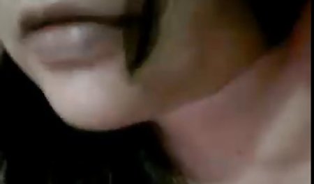زوجة سكس اخوات عربي الباب التالي يعطي اللسان و