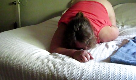 مراهق حسي سكس محارم صينى المرح في بركة نفخ