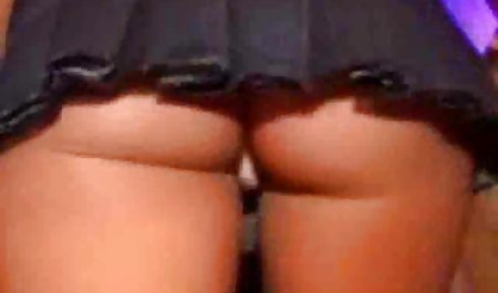 وضعت ليلى في سكسي محرم مترجم حمام السباحة