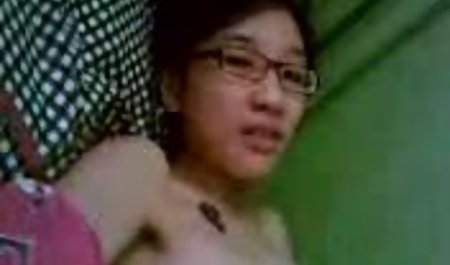 تقاسم رعاية. سكس محارم مترجم عالمي