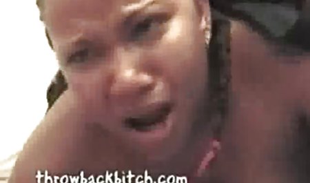 فرخ الساخنة الجميلة تمتص سكس مع مرات عمه ديك