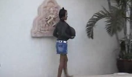 فاتنة شقراء يحب أن يستمني احدث سكس محارم مترجم في الحمام