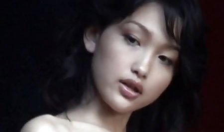الكثير من مثليات لعق وأنين! قصص سكس محارم مصرى