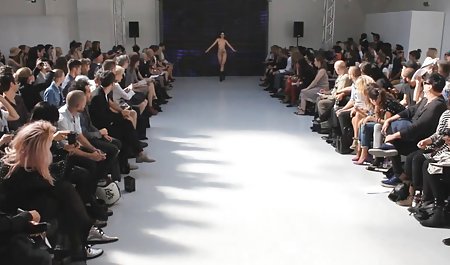 يمتد الجانب إلى سكس اجنبي مع اخته الهريفي. لذيذ بعيد المنال!