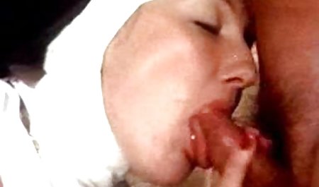 18 - أرونا أغوري - 59 كجم - صب الحمار افضل مواقع سكس محارم الكبير